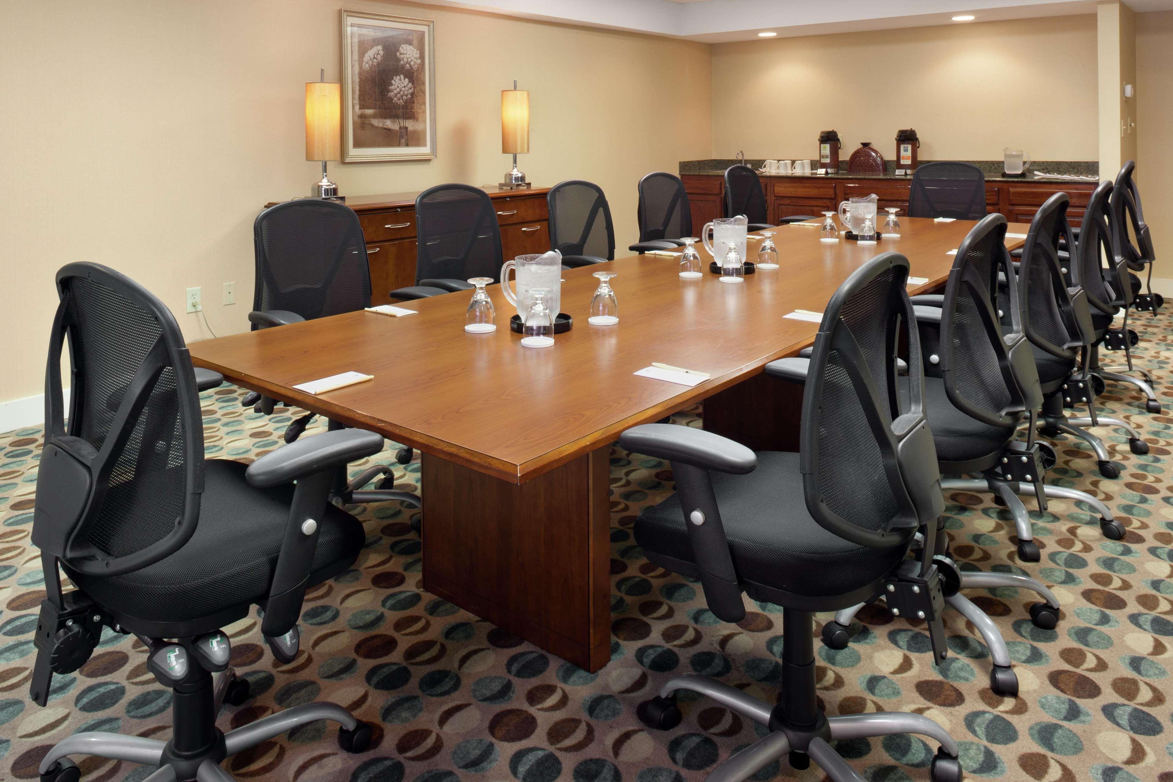 Doubletree By Hilton Augusta Hotel Business photo